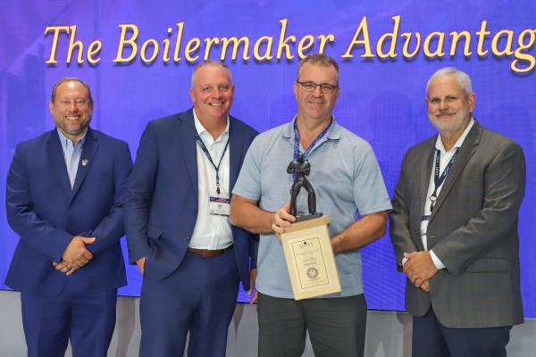 Local 433 wins top safety award